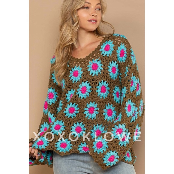 LAST ONE POL Olive + Blue Hand Knit Floral Crochet V Neck Sweater - Picture 3 of 15